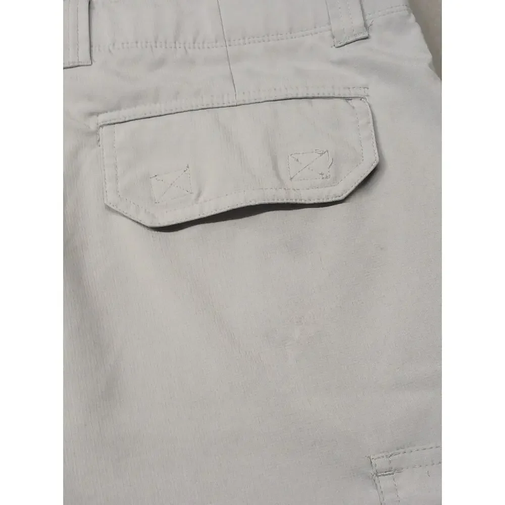 Roundtree & Yorke (36) Gray Perfromance Dri-Fit Cargo Shorts